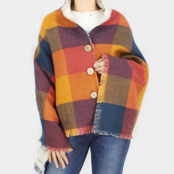 Sweaters - Reversible Check Pattern Button Poncho